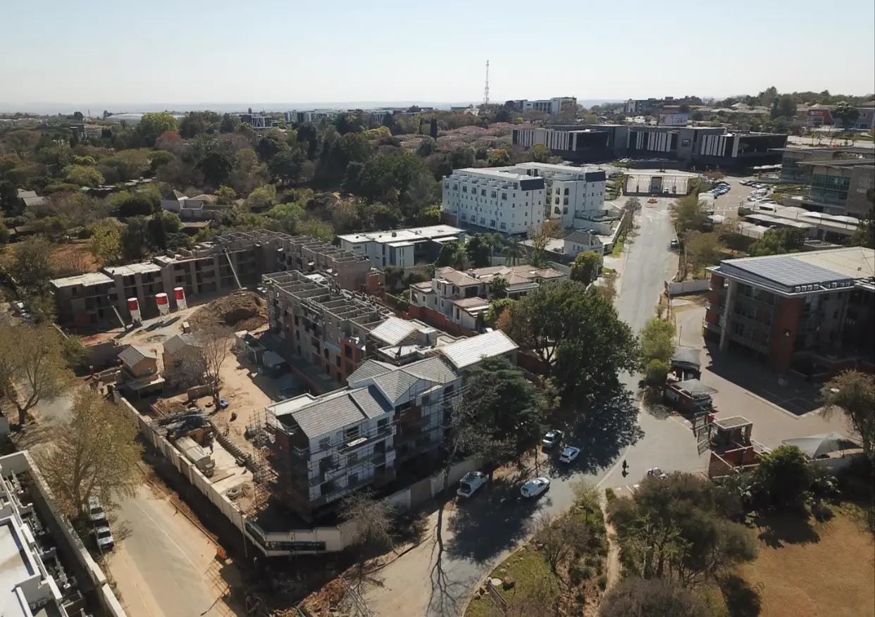 2 Bedroom Apartment for Sale in Bryanston