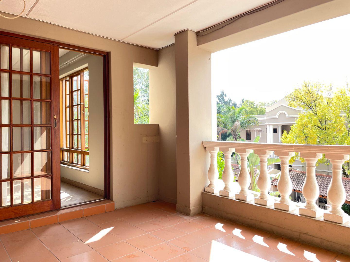 2 Bedroom Apartment to Rent in Hyde Park