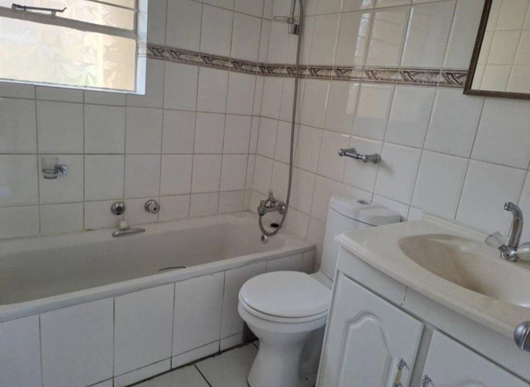 3 Bedroom Apartment for Sale in Sandown
