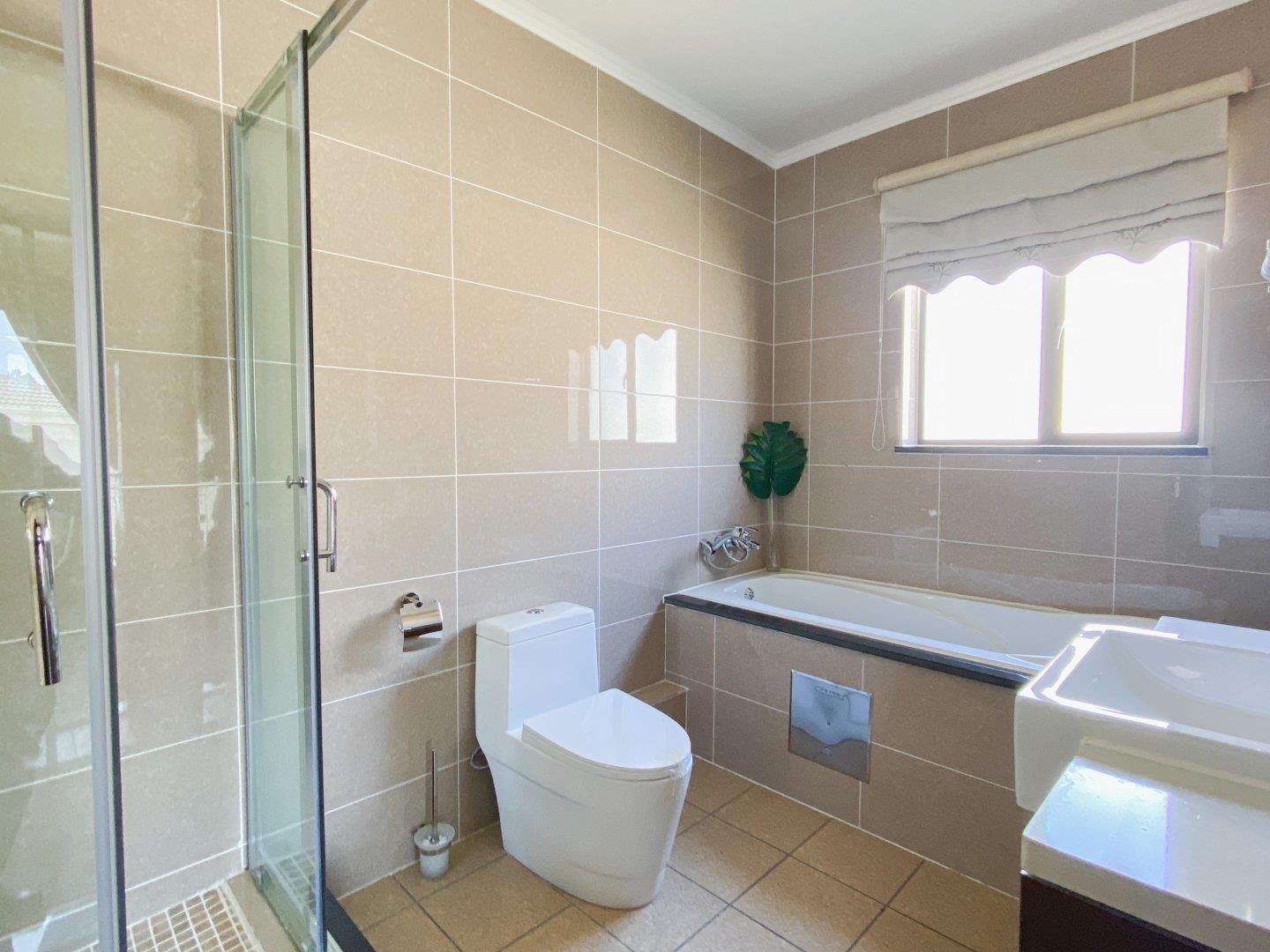 3 Bedroom House for Sale in Fourways