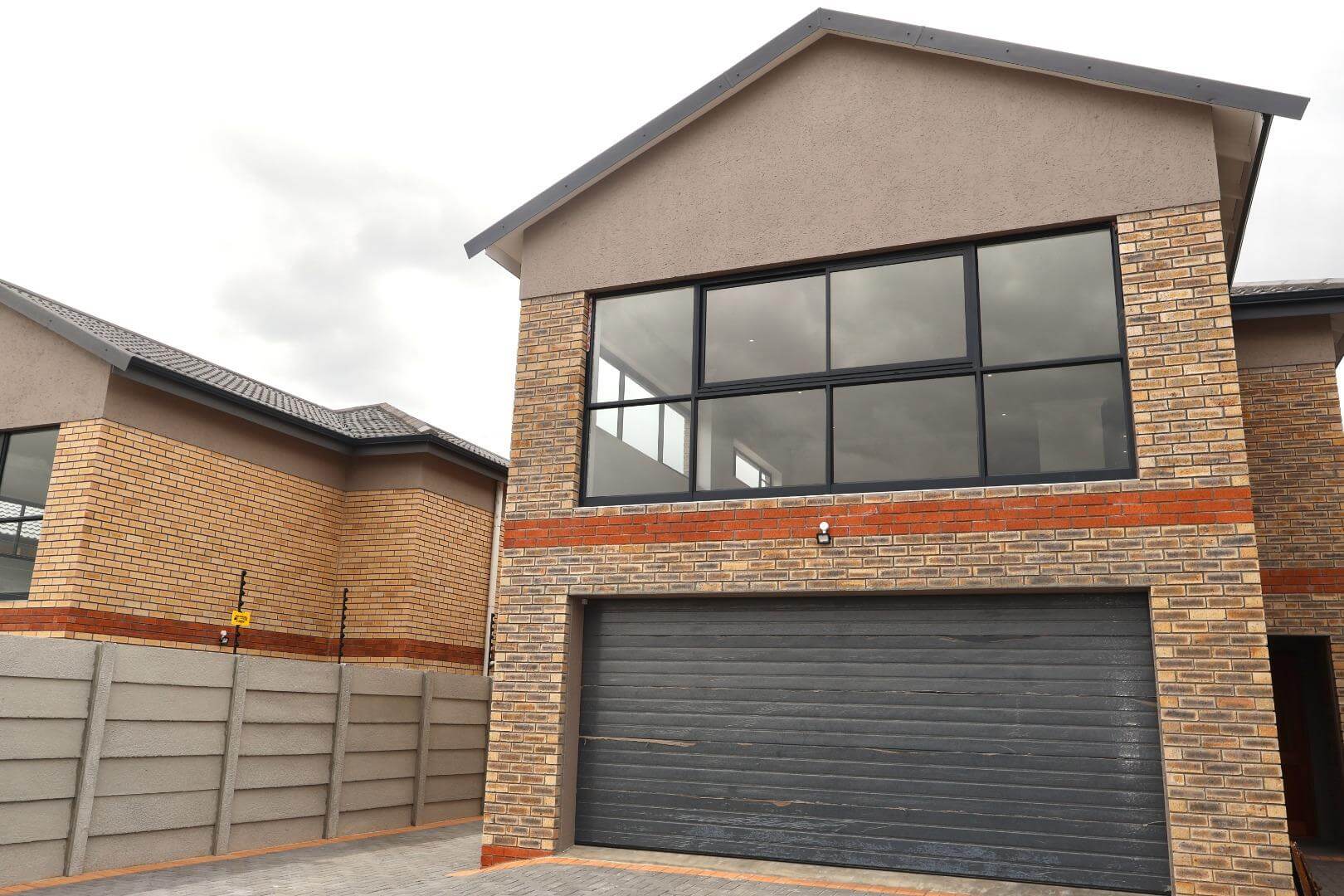 4 Bedroom House for Sale in Kamma Heights