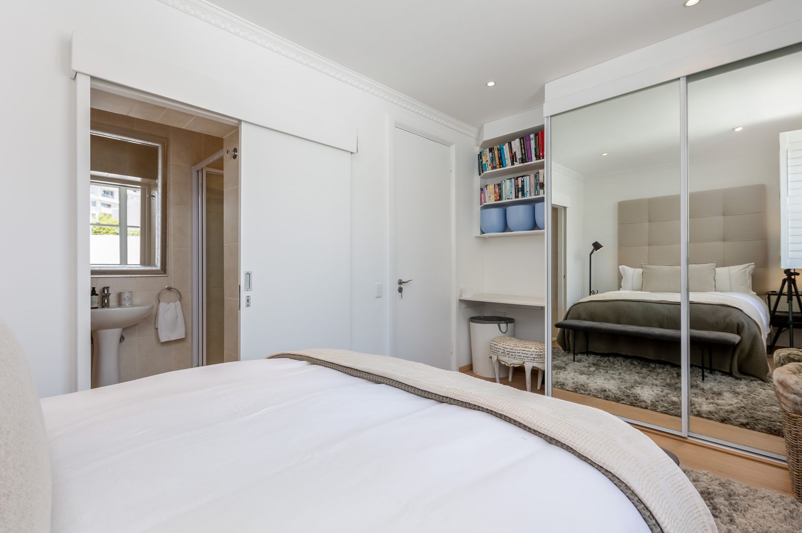 4 Bedroom Apartment for Sale at Bon Bayit, Bantry Bay