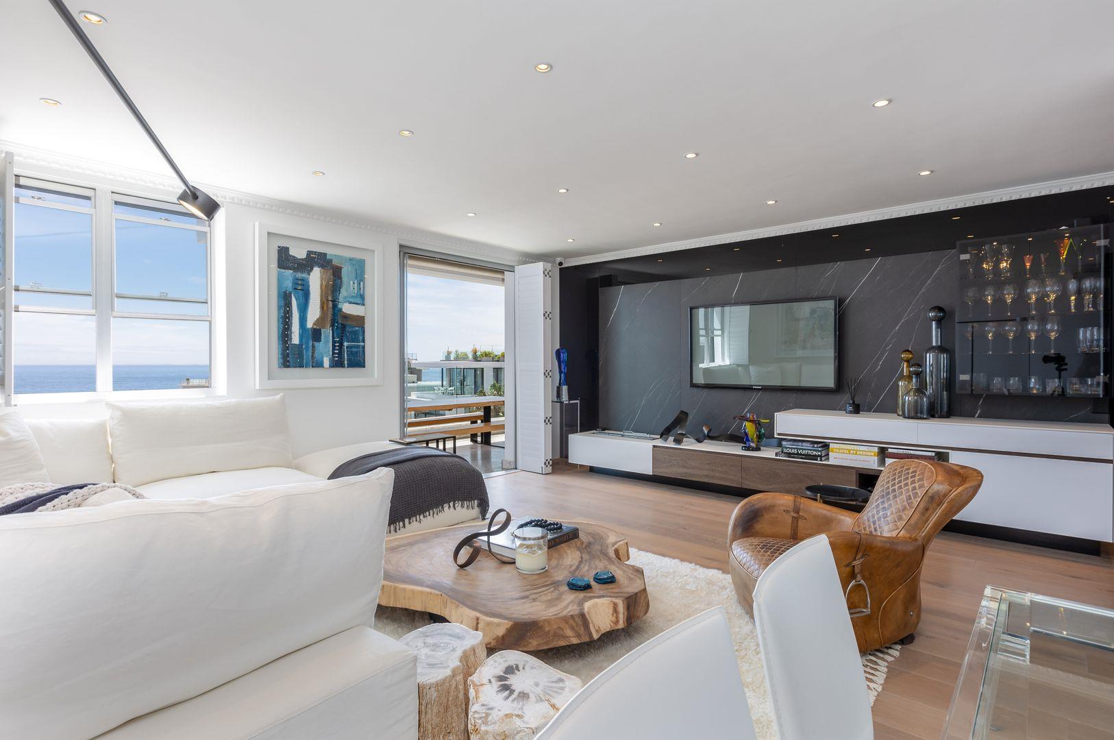 4 Bedroom Apartment for Sale at Bon Bayit, Bantry Bay