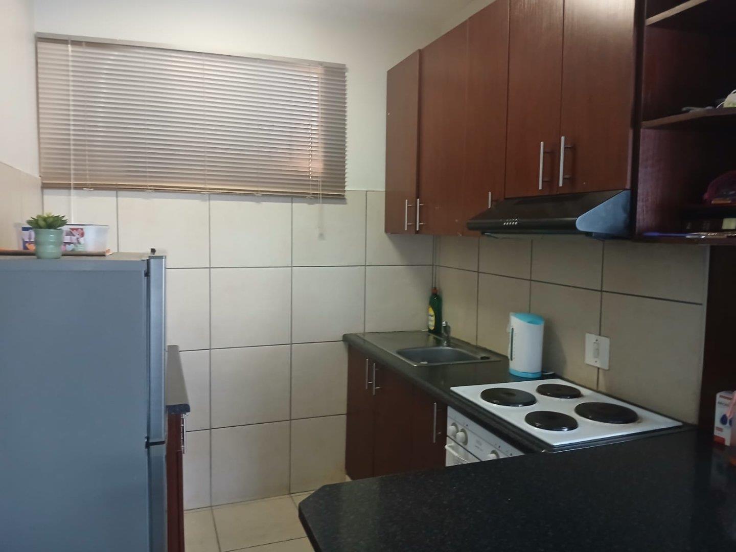 Bachelor Apartment for Sale in Westdene, Bloemfontein