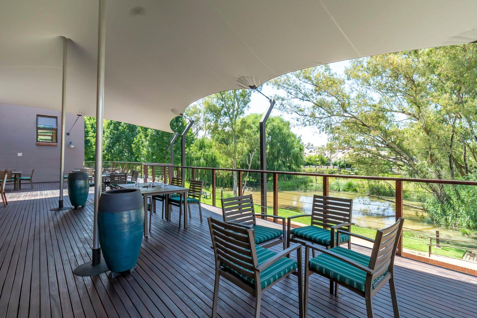 3 Bedroom Townhouse for Sale in Douglasdale Retirement Village