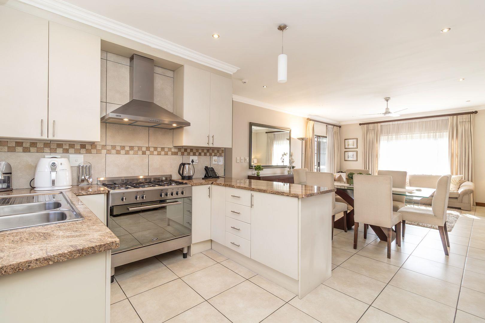 3 Bedroom Townhouse for Sale in Douglasdale Retirement Village