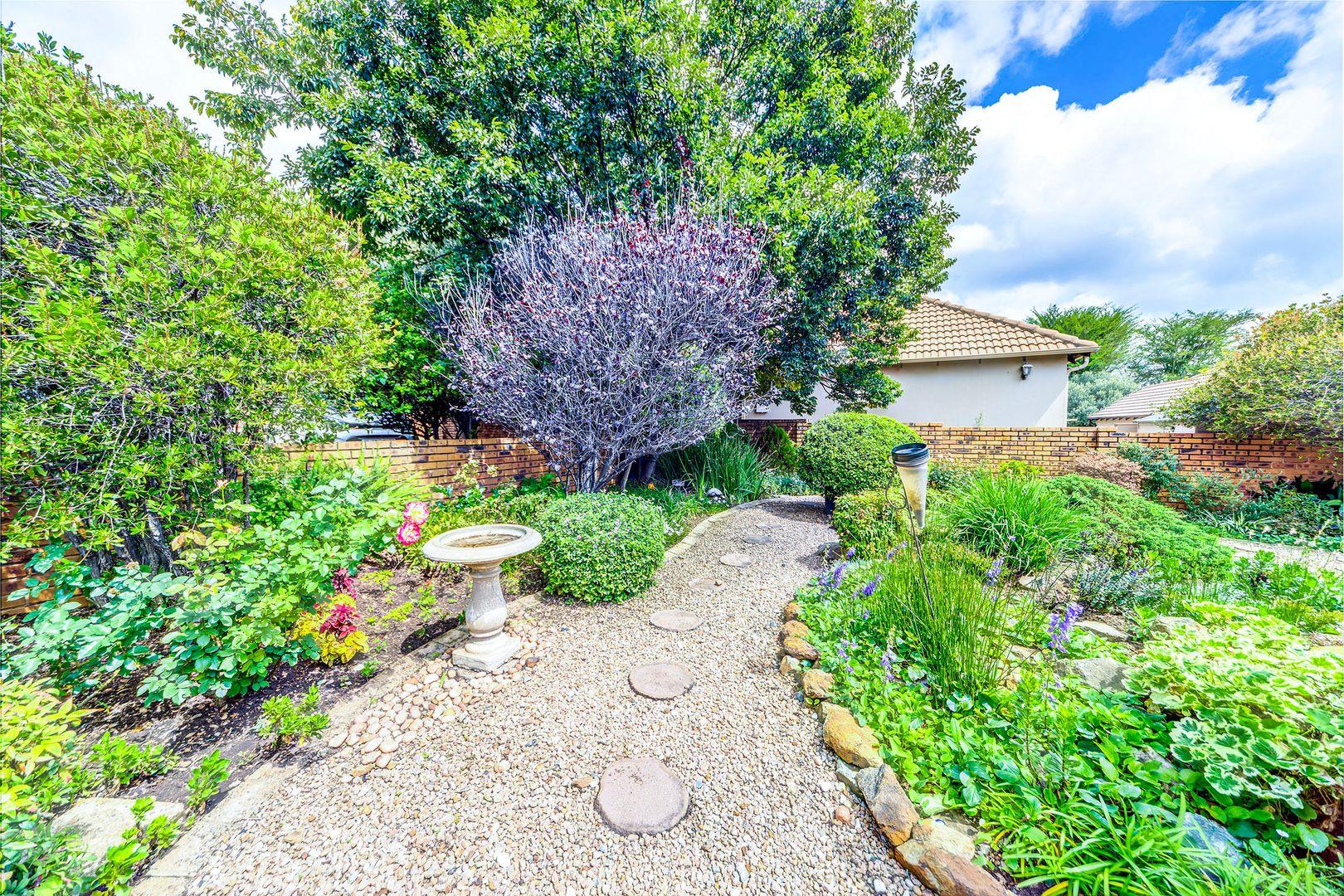 Stunning 4 Bedroom Home for Sale in Greenstone Hill – Secure Estate Living