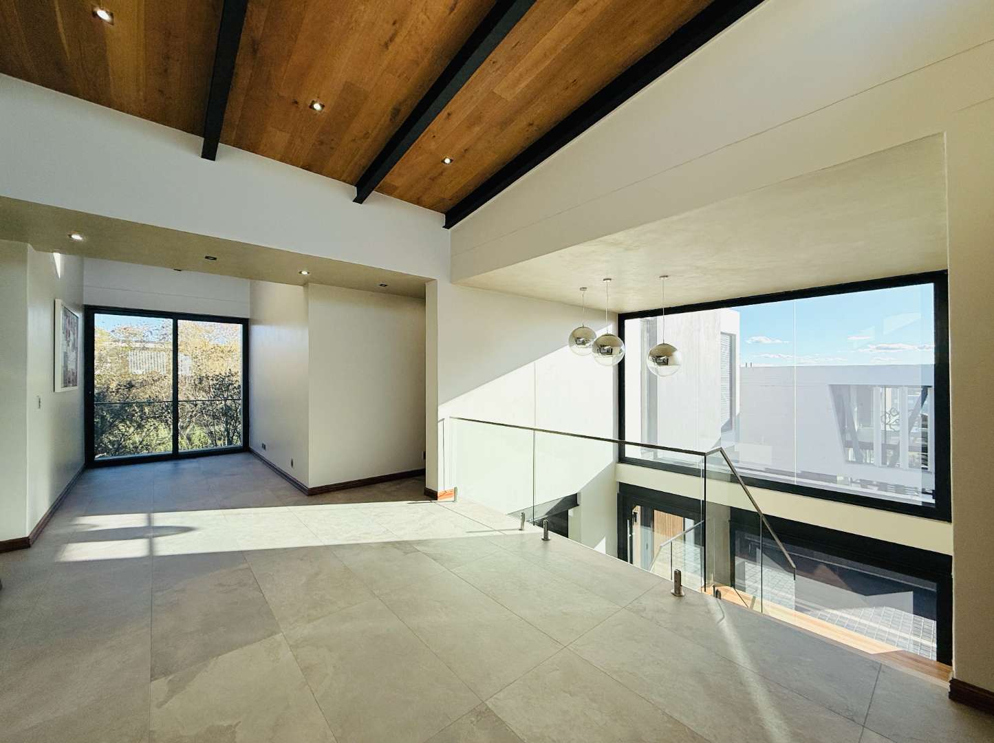 Luxury 4 Bedroom Riverfront Villa for Sale in Steyn City
