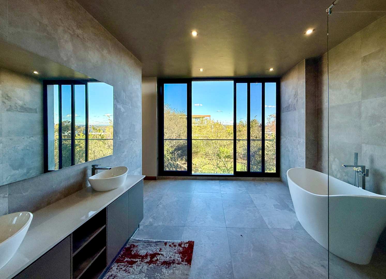 Luxury 4 Bedroom Riverfront Villa for Sale in Steyn City