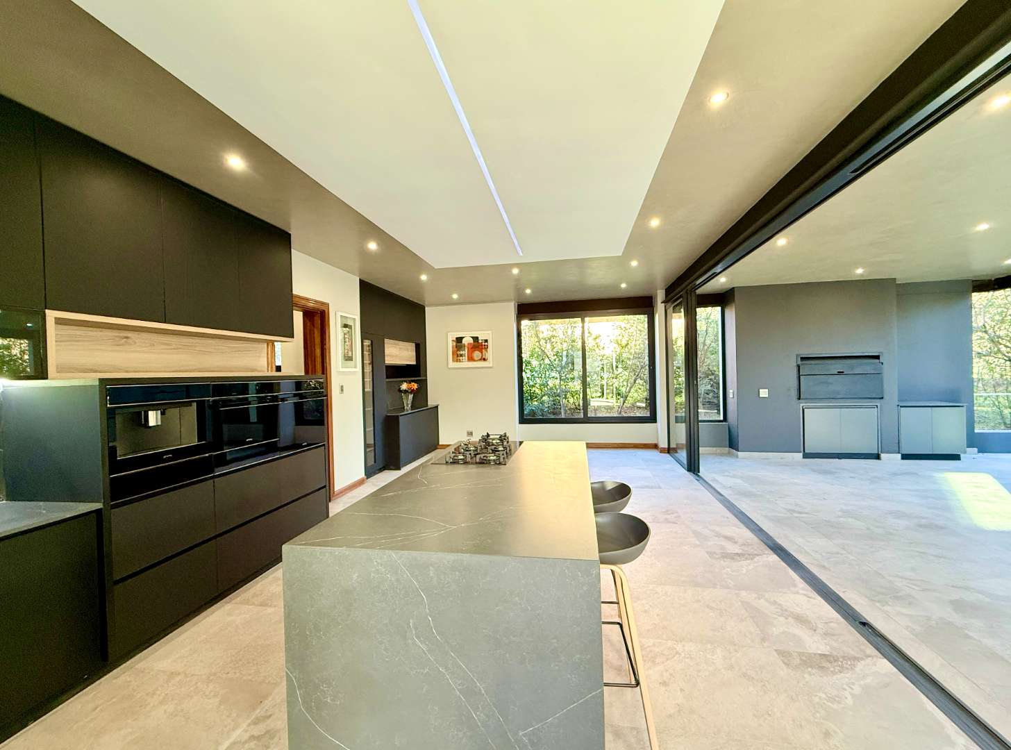 Luxury 4 Bedroom Riverfront Villa for Sale in Steyn City
