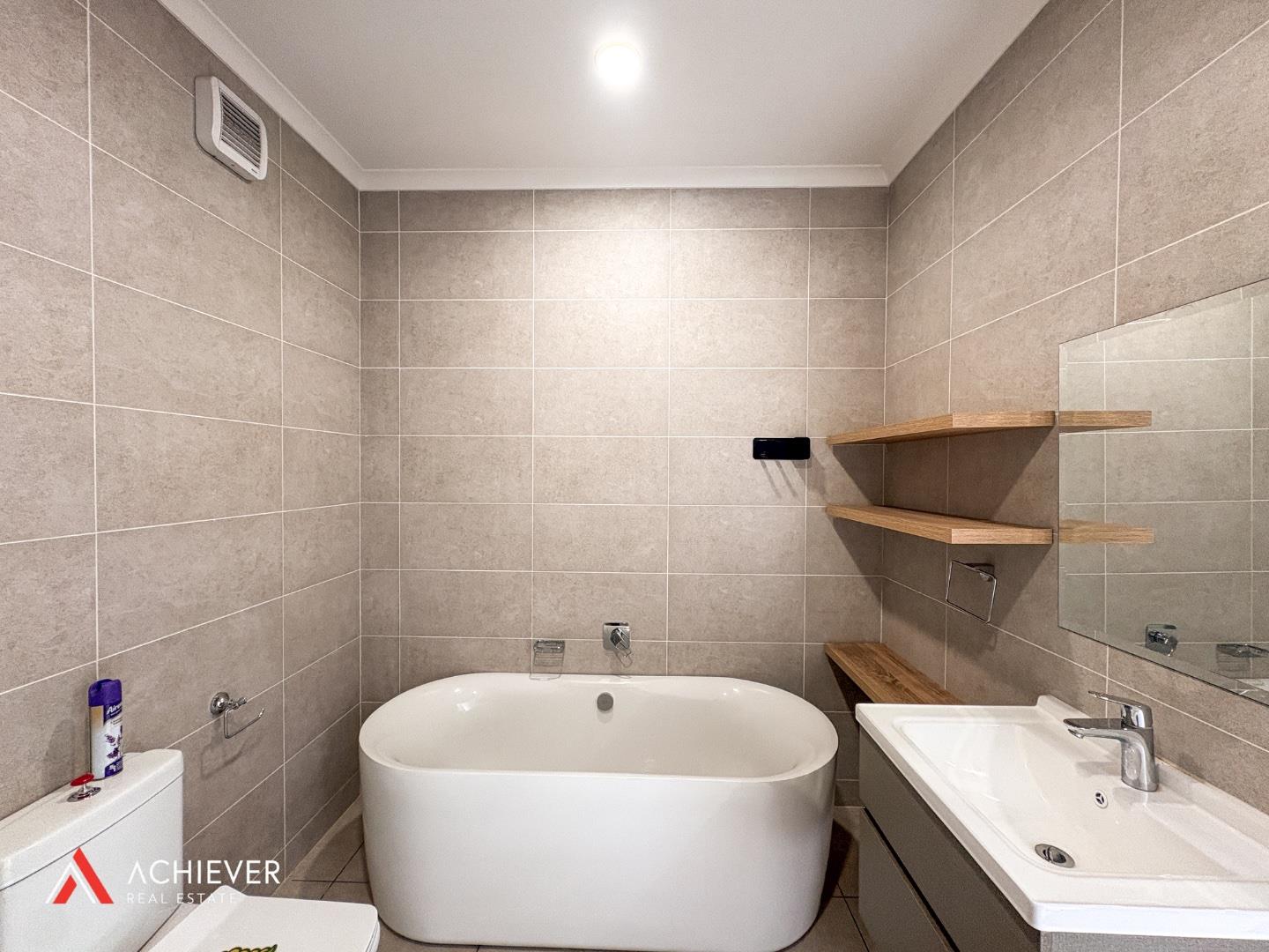 Modern 2 Bedroom Apartment for Sale in Emerald Skye, Greenstone Hill – No Transfer Duty