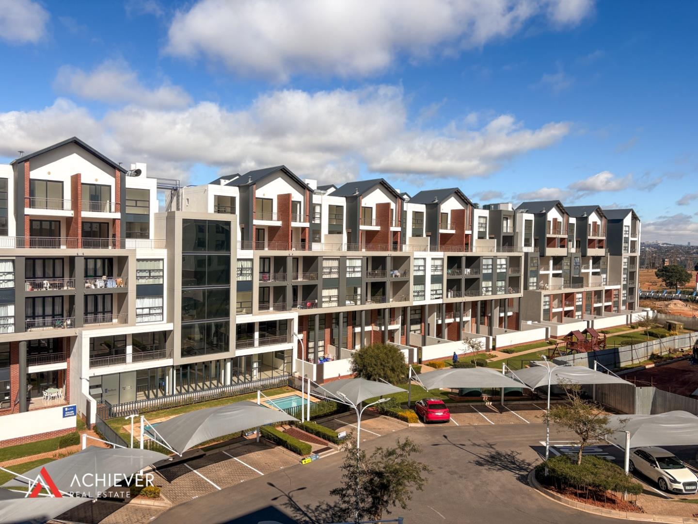 Modern 2 Bedroom Apartment for Sale in Emerald Skye, Greenstone Hill – No Transfer Duty