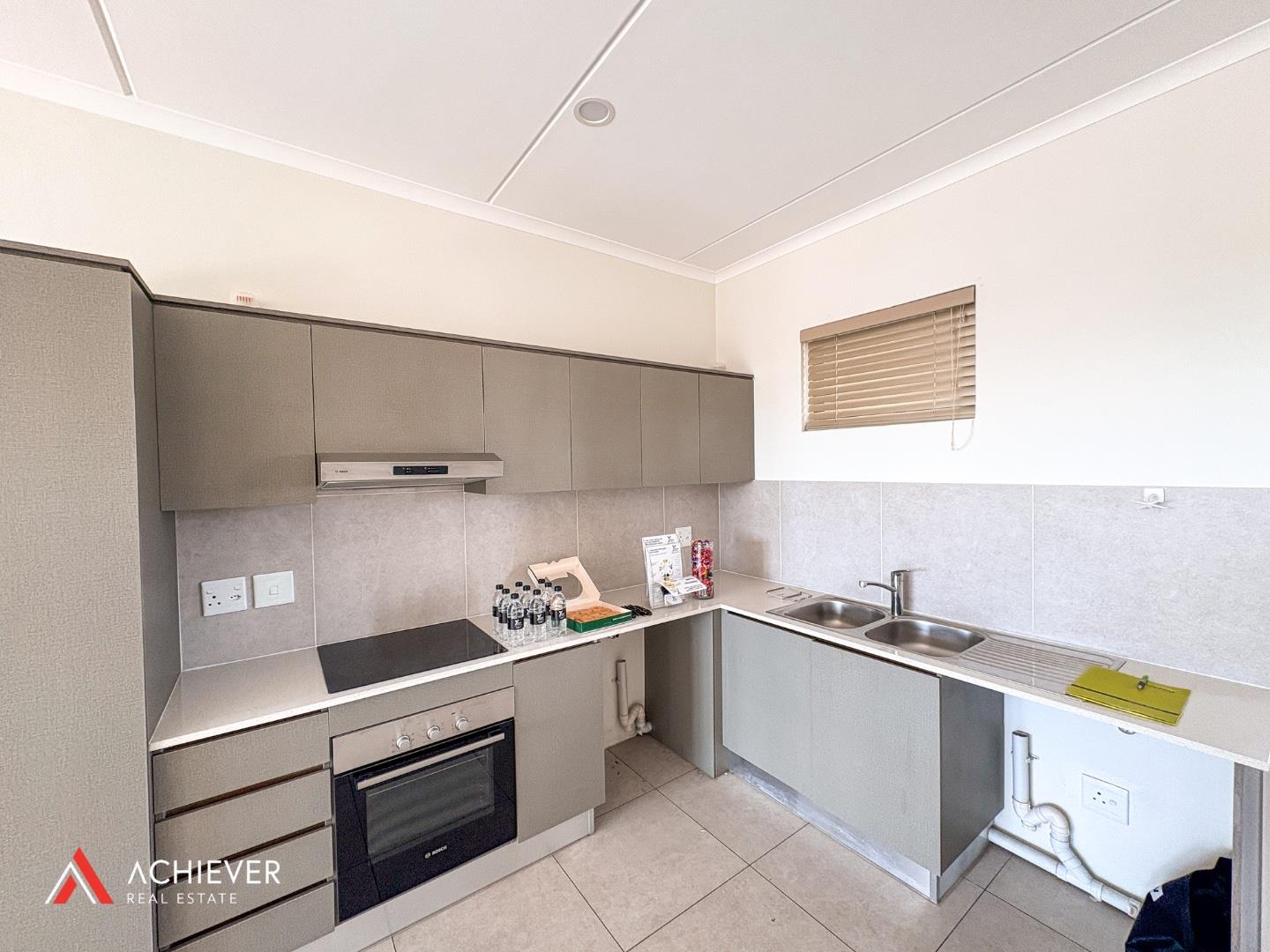 Modern 2 Bedroom Apartment for Sale in Emerald Skye, Greenstone Hill – No Transfer Duty