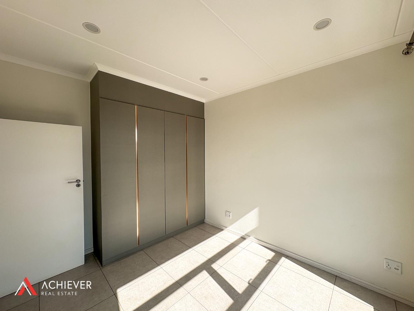 Modern 2 Bedroom Apartment for Sale in Emerald Skye, Greenstone Hill – No Transfer Duty